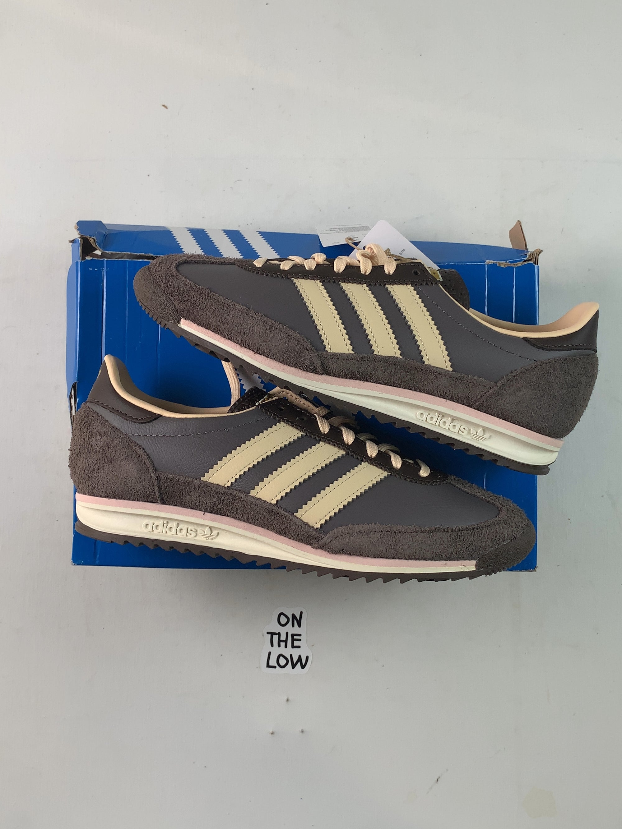 adidas SL 72 OG Charcoal Crystal Sand Brown (Women's) — Drive 1z7VjcD5XoXPz-sF8vjLSL9Ea1FCQwr7E — photo 1