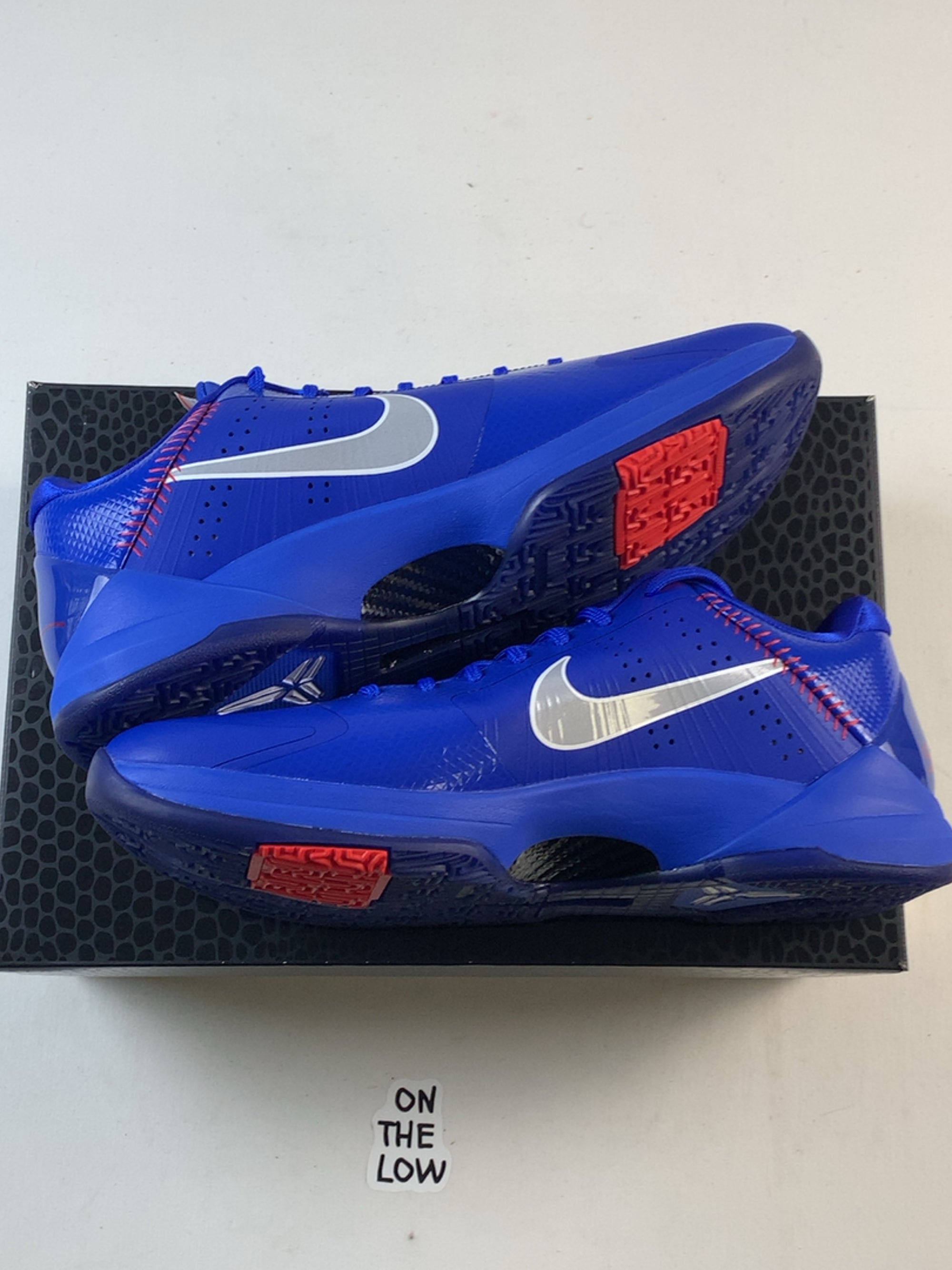 Nike Kobe 5 Protro Dodgers — Drive 1WUqXjC9Q_nczTZ2KEV3PA6TiAWj2iLwz — photo 2