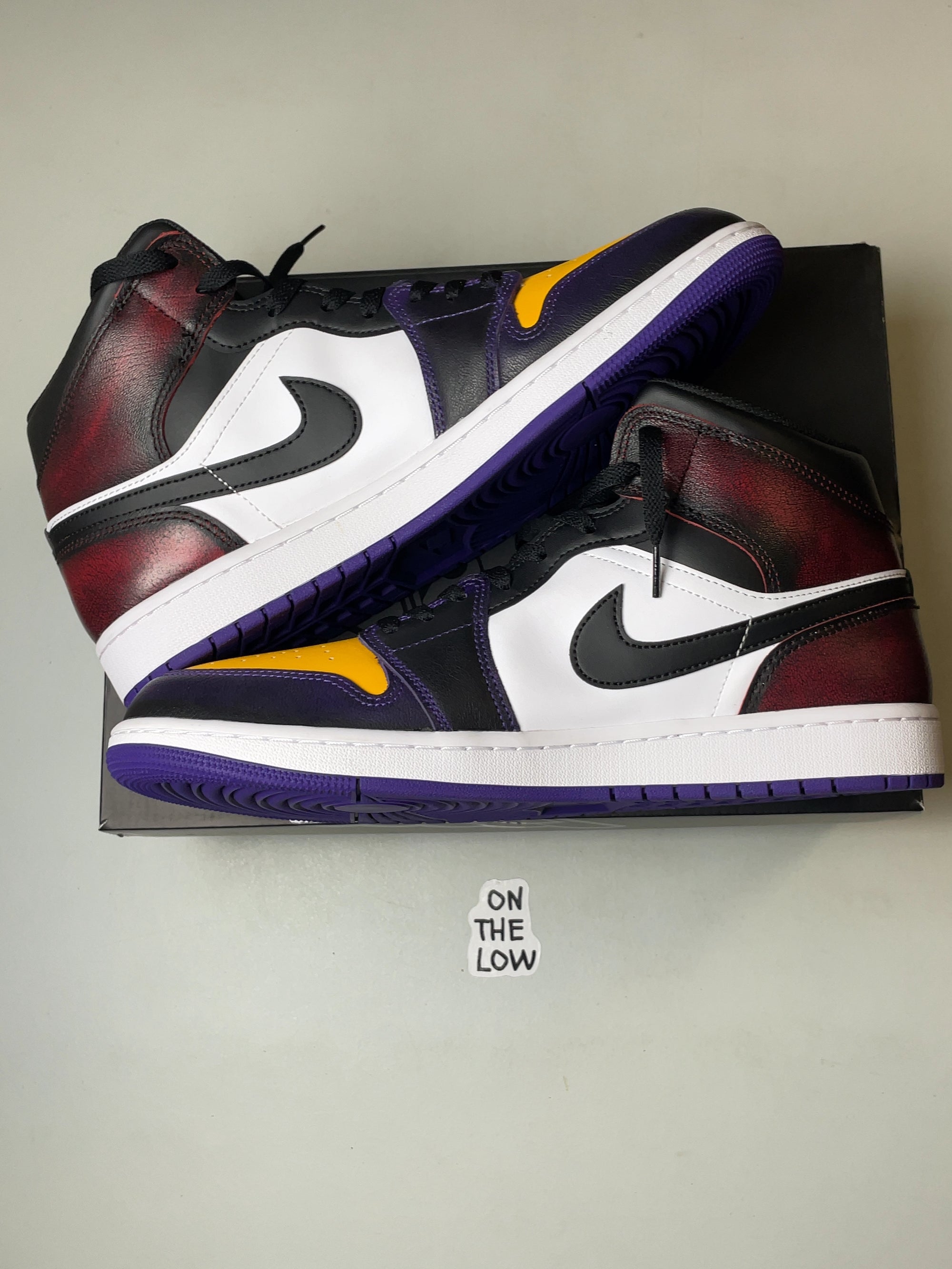Jordan 1 Mid SE LA to Chicago