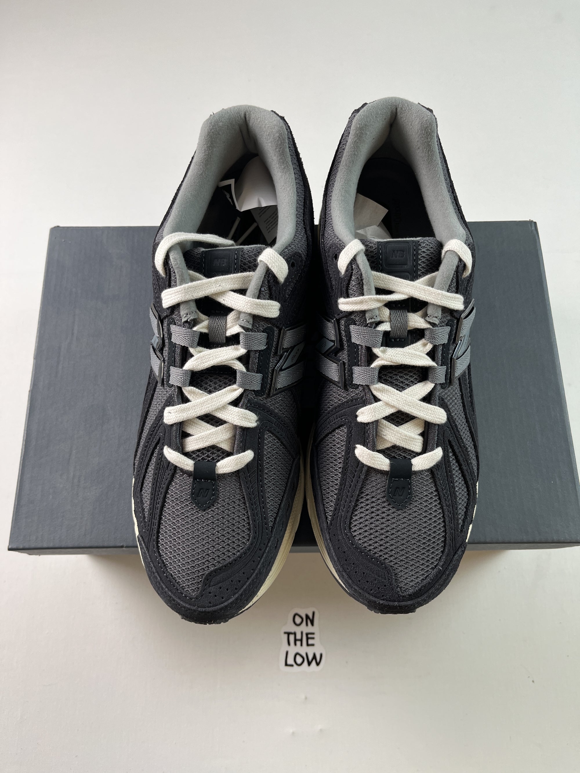 New Balance 1906F Phantom Dark Mushroom