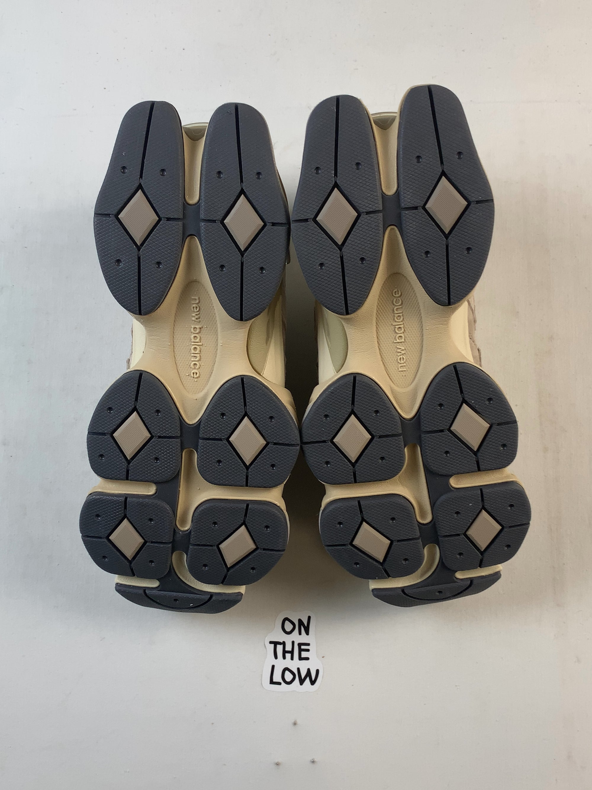 New Balance 9060 Driftwood Castlerock — Drive 1dPly7dCQklWrOBXxvU8kqkG70qI2okw5 — photo 5
